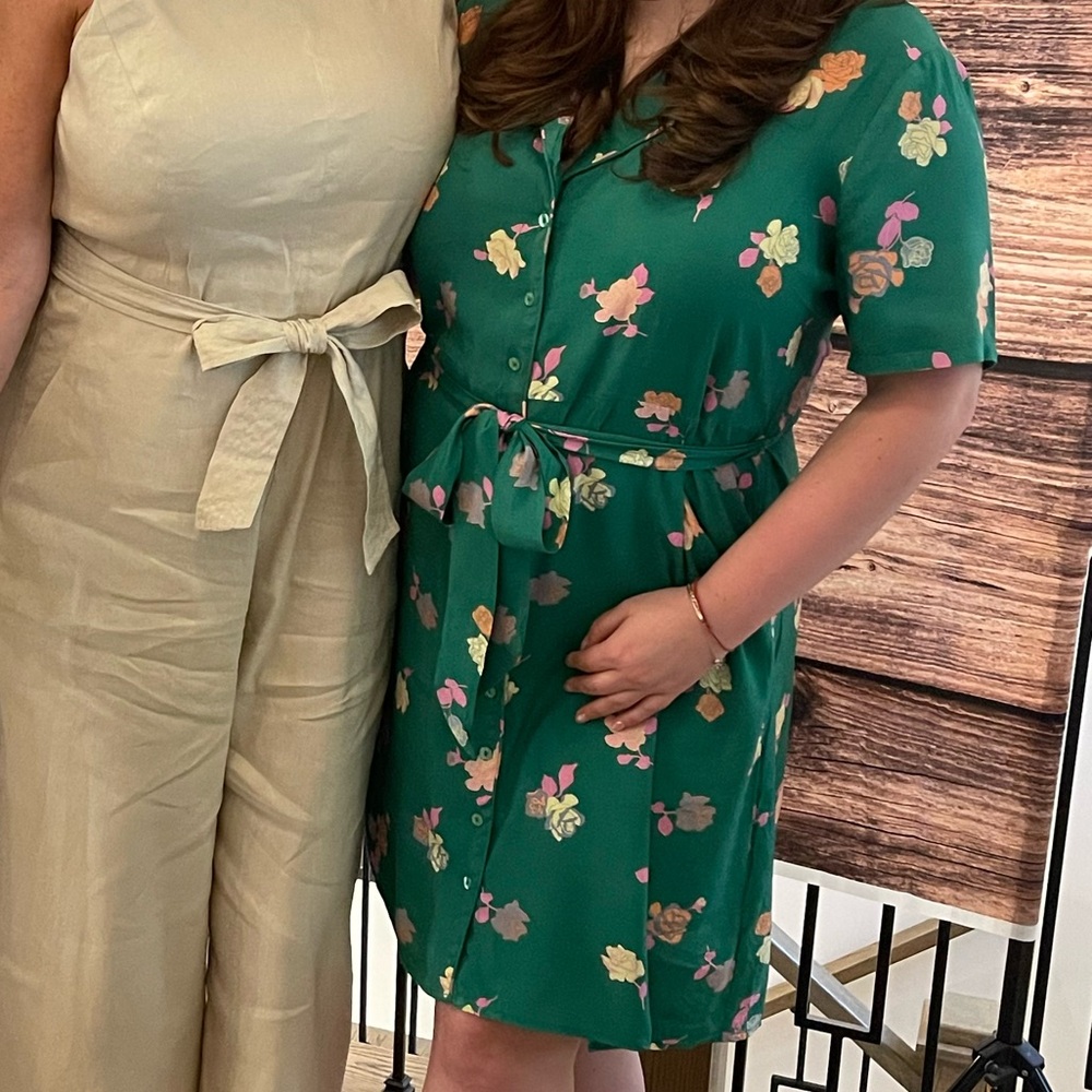 Modcloth floral Green Dress with notched collar, buttons & pockets